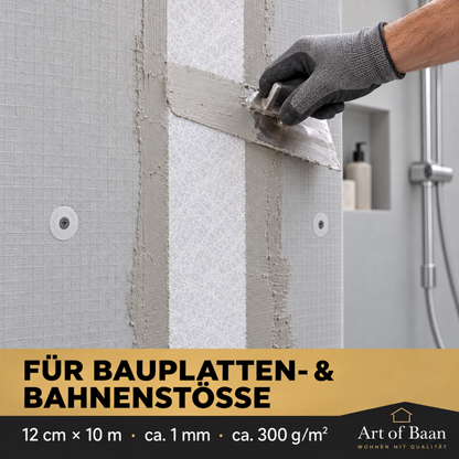 Weißes Abdichtungsband wird über Bauplatten- und Bahnenstößen eingebettet
