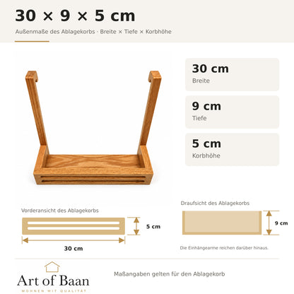 Maßgrafik des zweiteiligen Eichenholzsets: Ablagekorb außen 30 Zentimeter breit, 9 Zentimeter tief und 5 Zentimeter hoch; mit Art-of-Baan-Logo.
